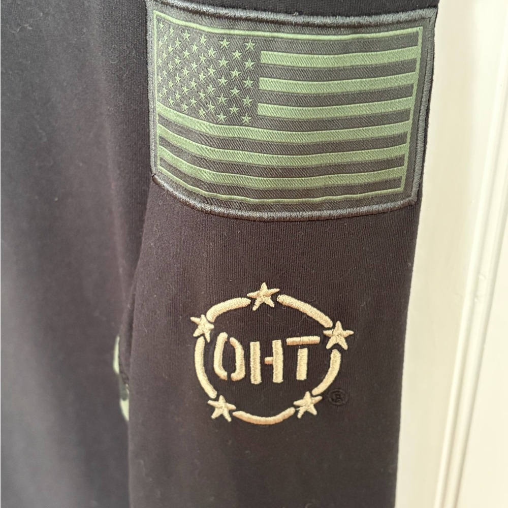 NWT Colosseum Georgia Bulldogs OHT Military Appreciation Quarter-zip Pullover - Picture 5 of 8